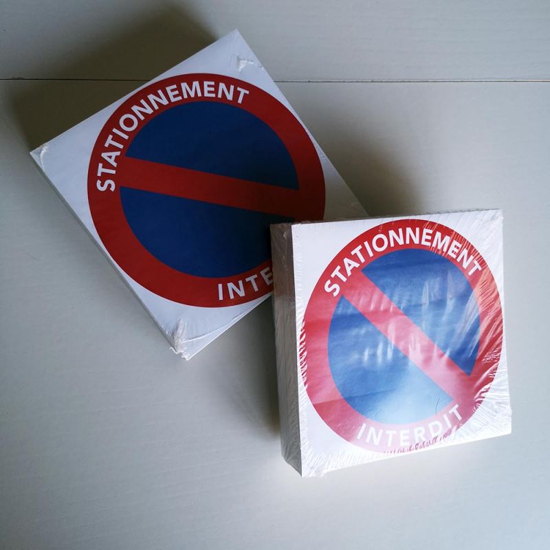 autocollant sticker STATIONNEMENT INTERDIT