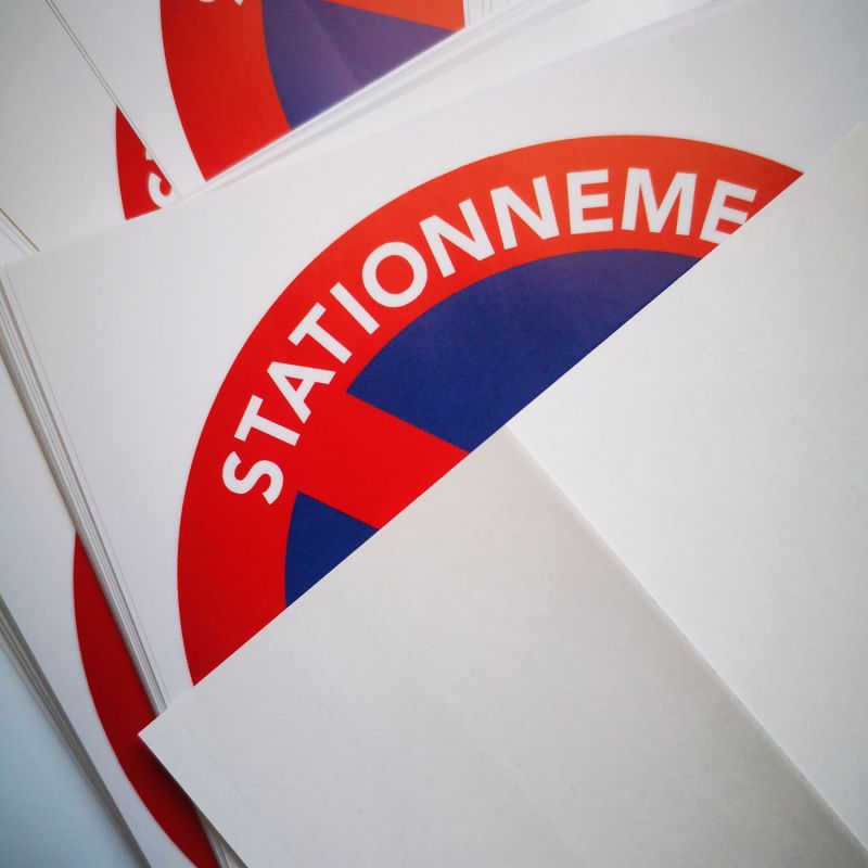 Packs d'autocollants stationnement interdit - 21 x 21cm. Grand format